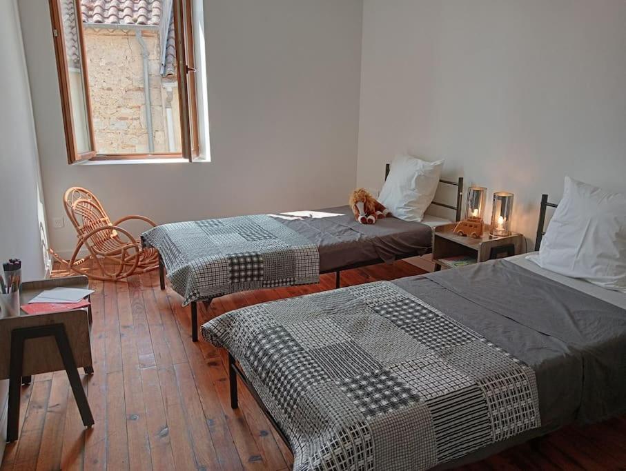 Casa de Férias Maison De Village Avec Superbe Vue Cuq (Lot-et-Garonne)